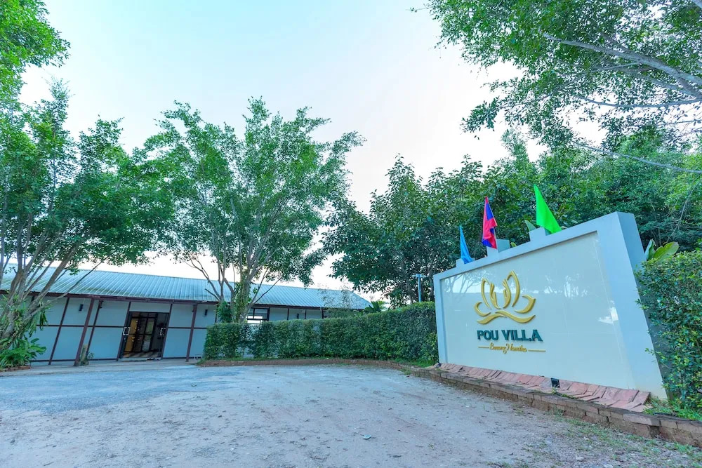 Pou Villa