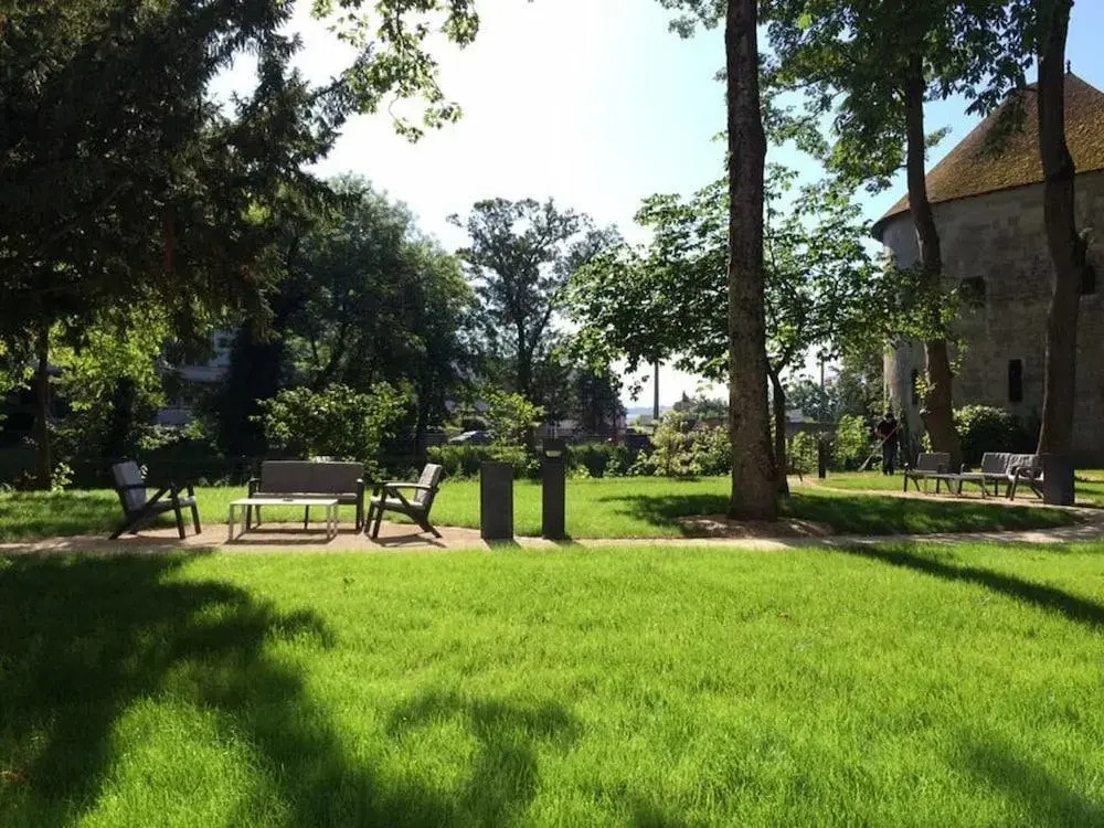 Les Jardins du Mess