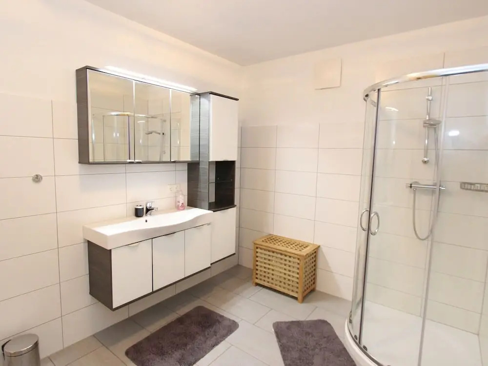 Apartment in Kaprun Near Ski Slopes