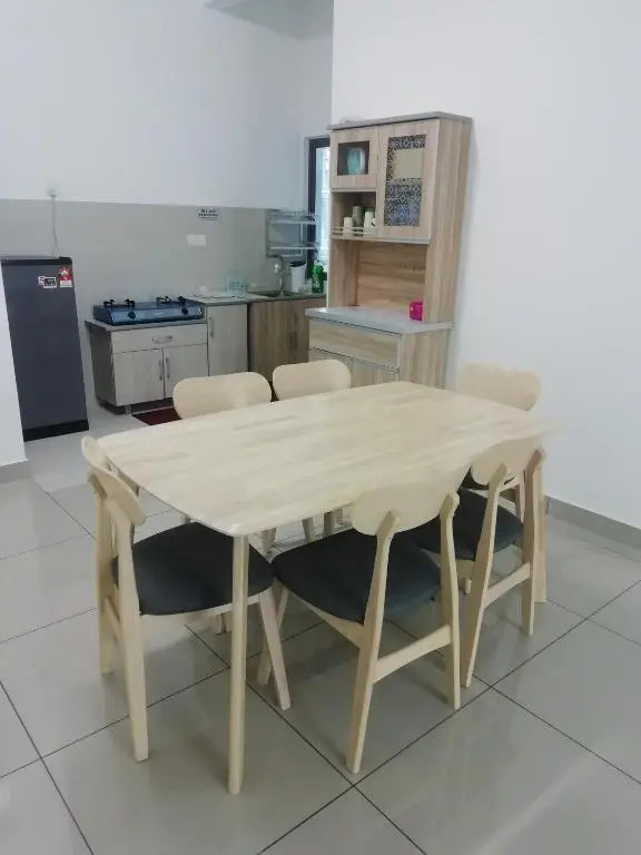 FZ Almyra Homestay
