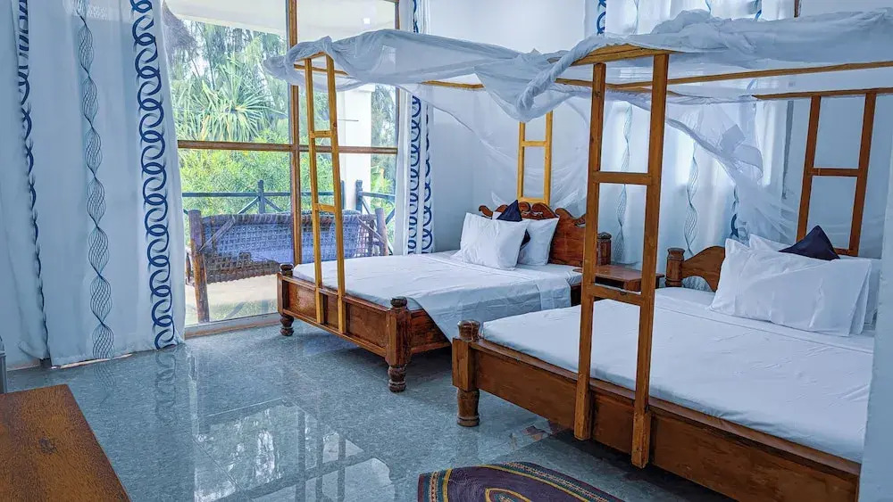 Tuna Nungwi Beach Bungalow
