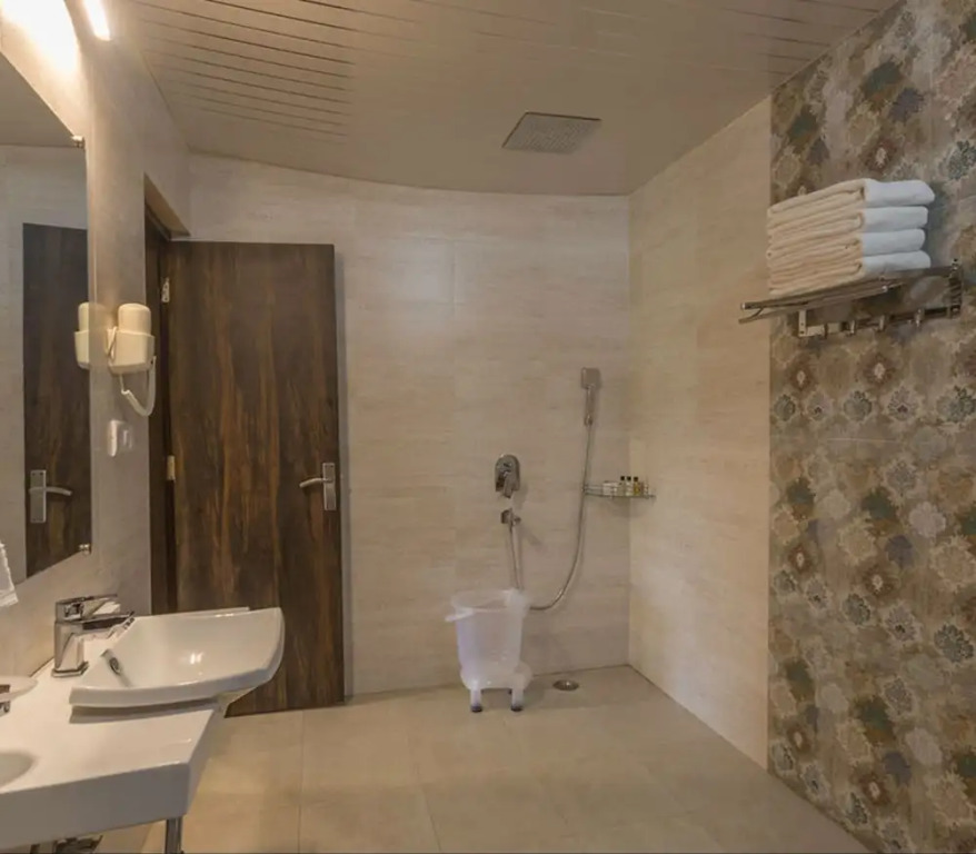 Vue Magique Resorts and Camps