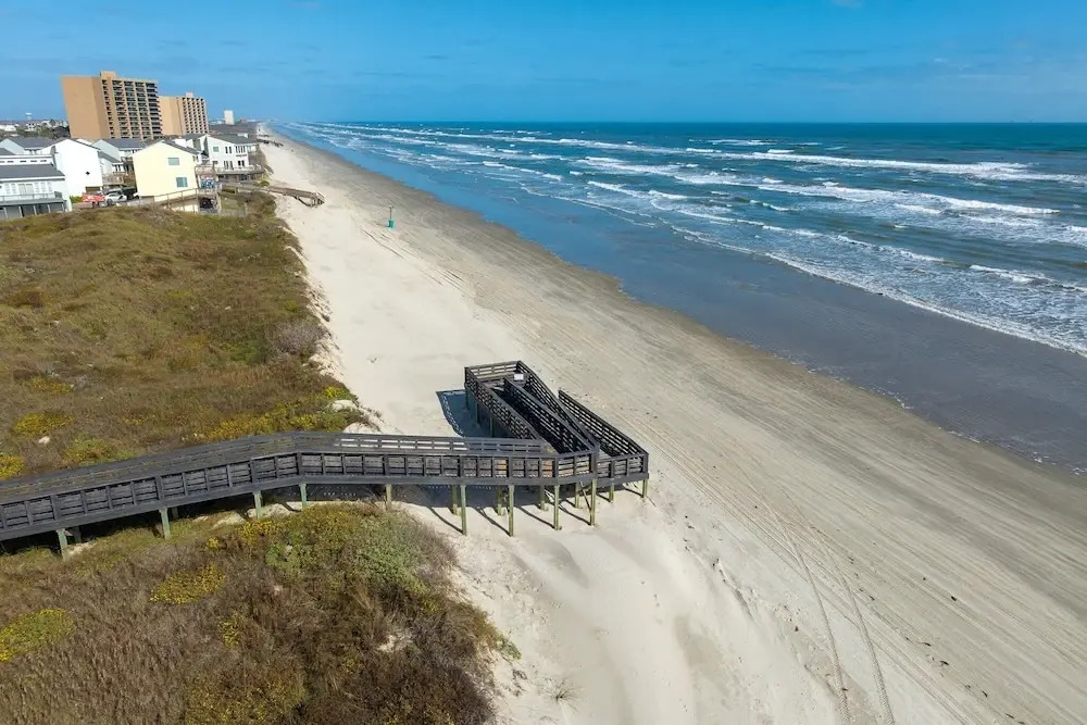 Beachview 158! Boardwalk to the Beach!