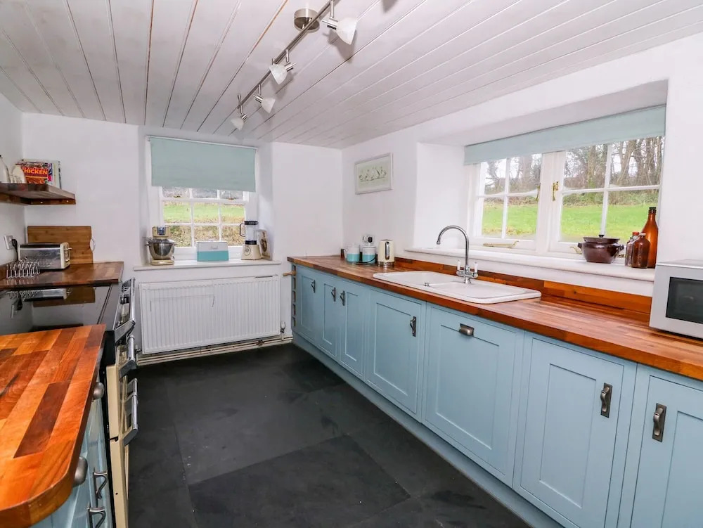 Llwyncadfor Farm