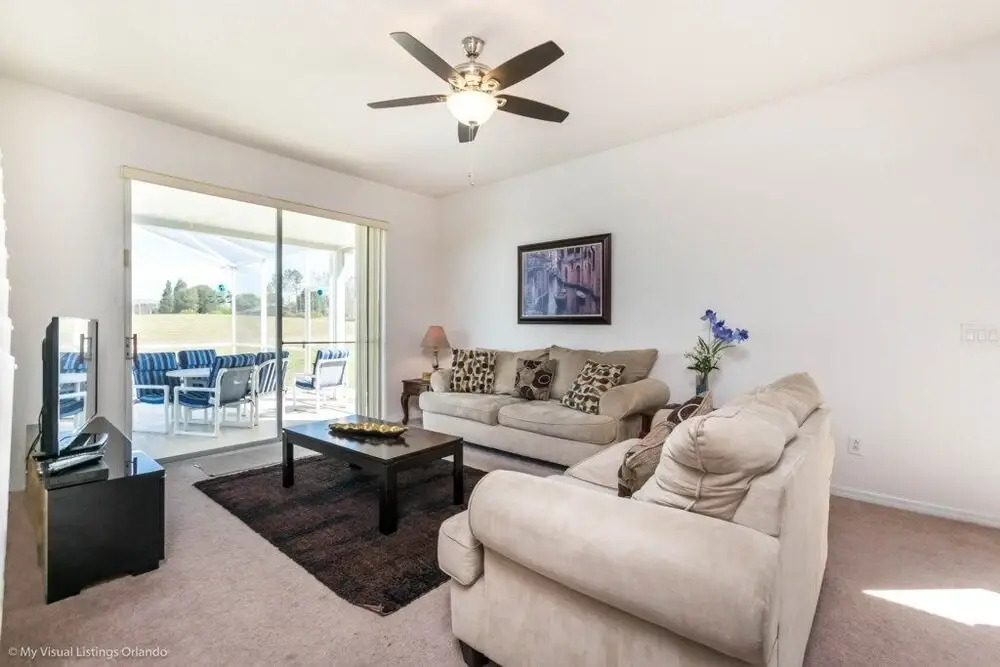 Cozy 5 Bed Pool Home at Highlands Reserve