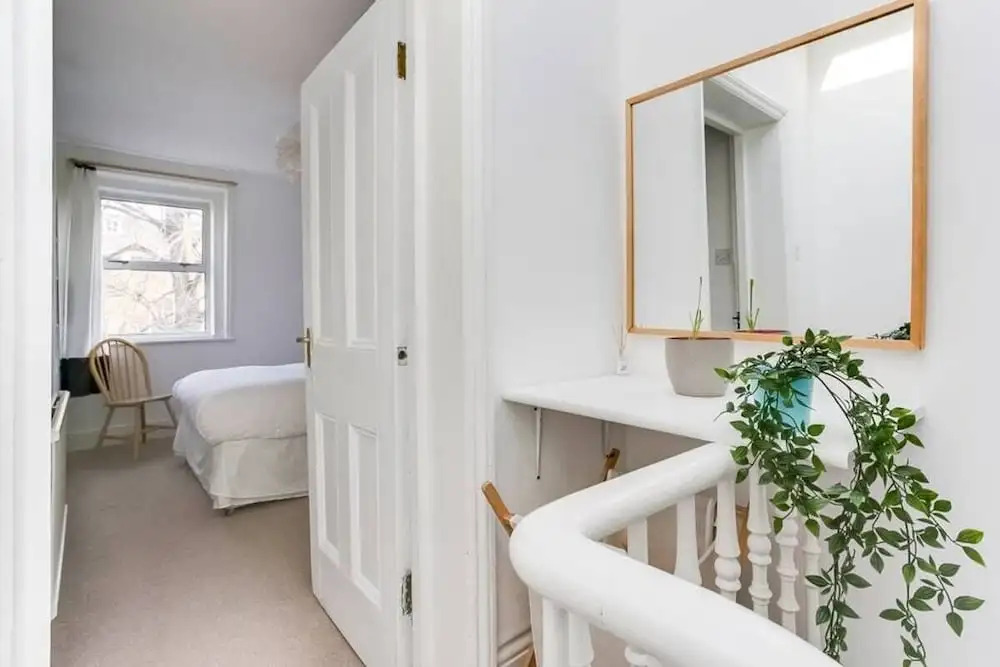 Sunny & Stylish 2bed Duplex in Maida Vale