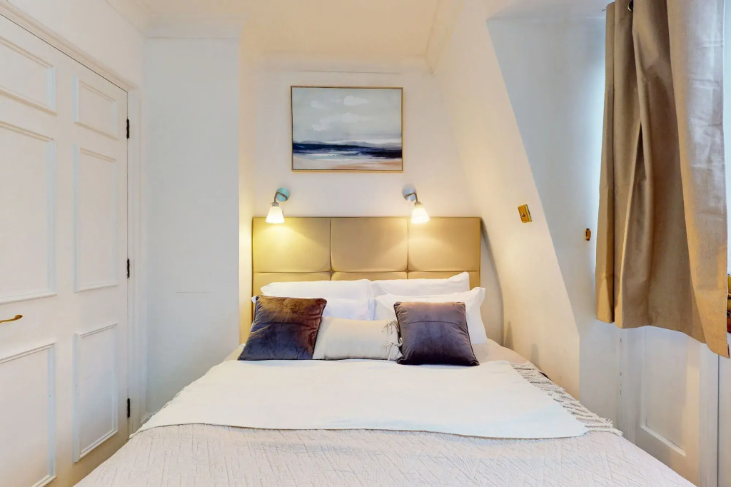 Park Lane Apartments - Clarges Street