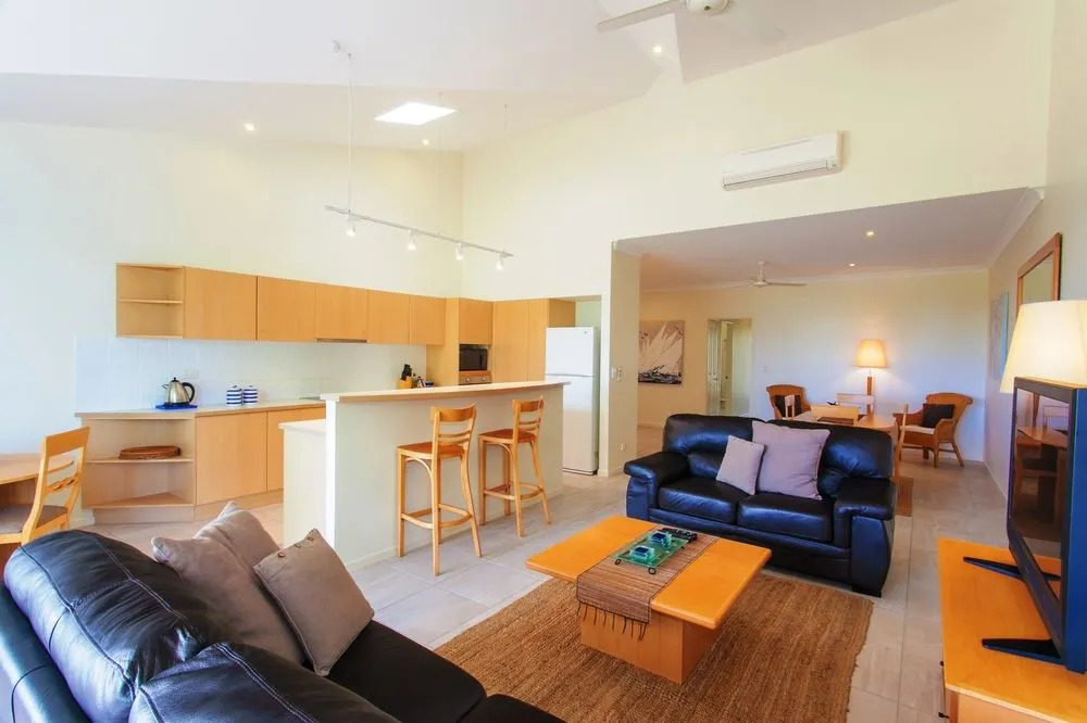 Noosa Sound Holiday Collection