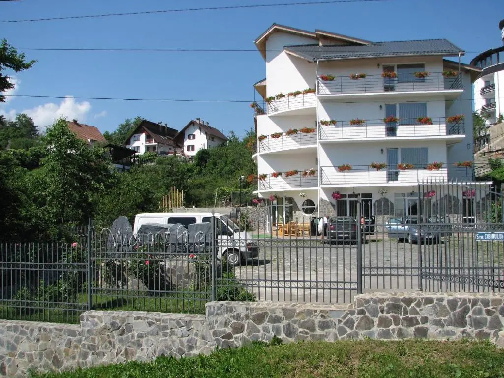 Pensiunea Warthe Bed & Breakfast