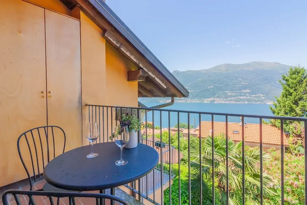 Tra Lago e Cielo in Bellano