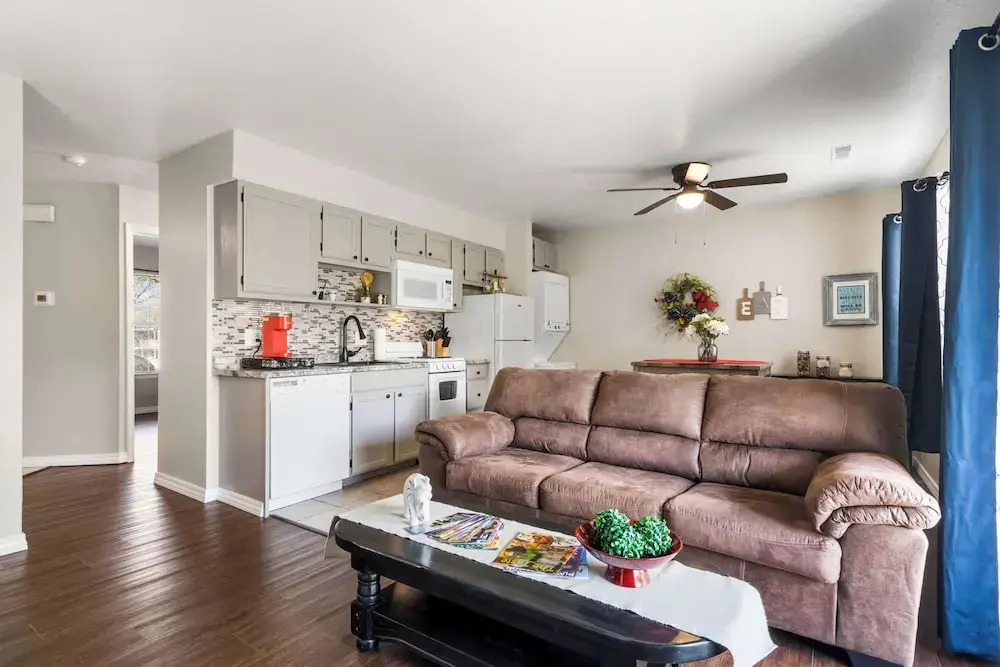 Cozy Escape Stay for 4