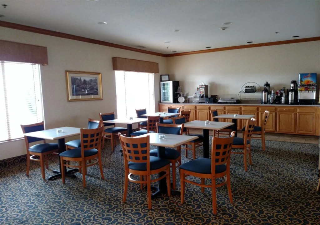 Holiday Inn Express - Toledo West - Napoleon by IHG