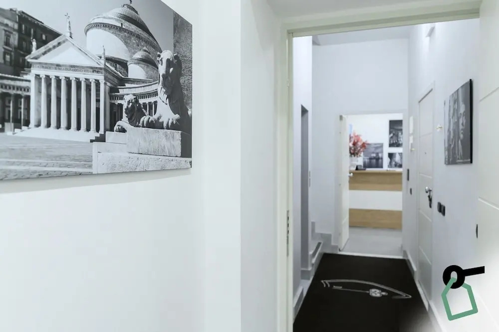 HOTIDAY Room Collection - Napoli Centro Storico