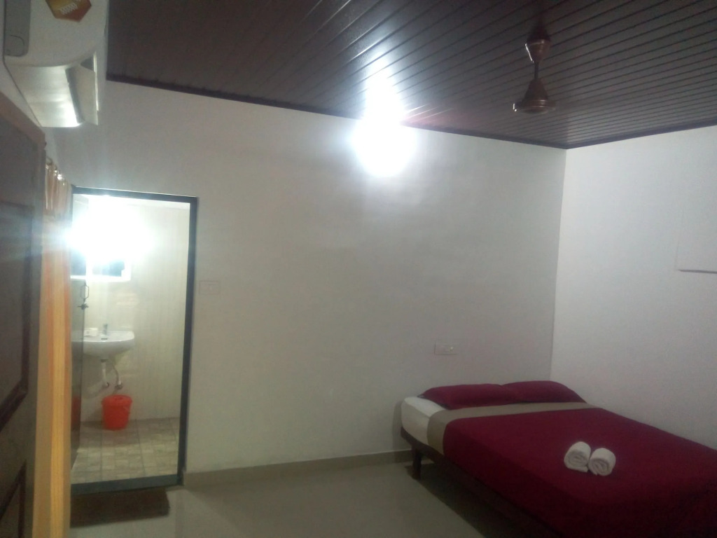 ILLIKKALAM Lakeside Cottages Kumarakom Kerala