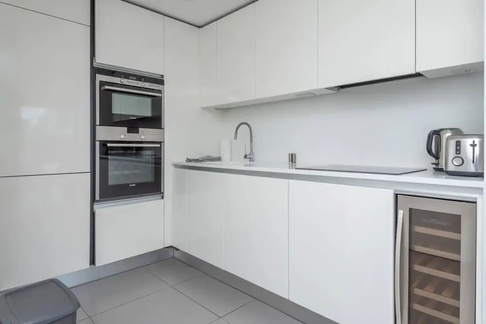 Old Street - Sleek Apartment