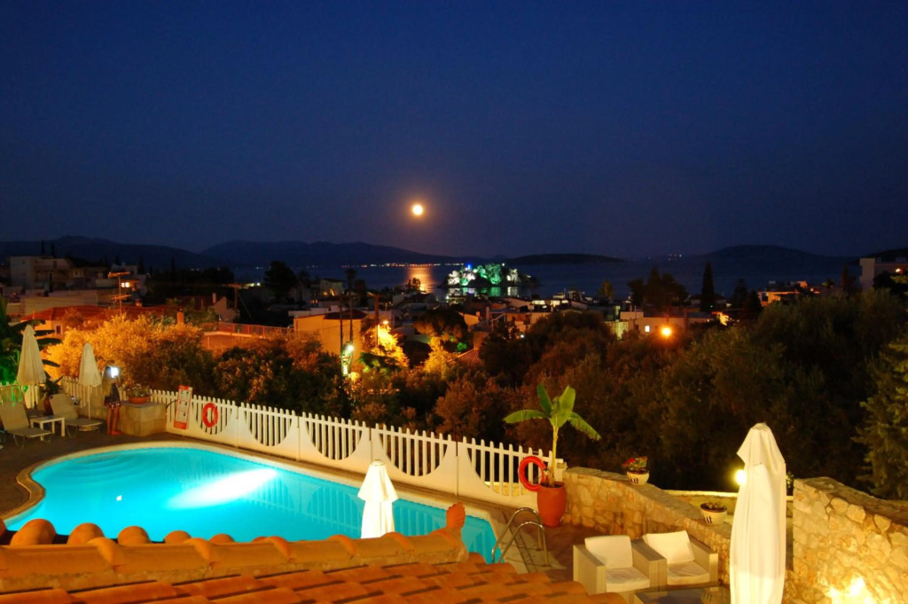 Viaros Hotel Apartments