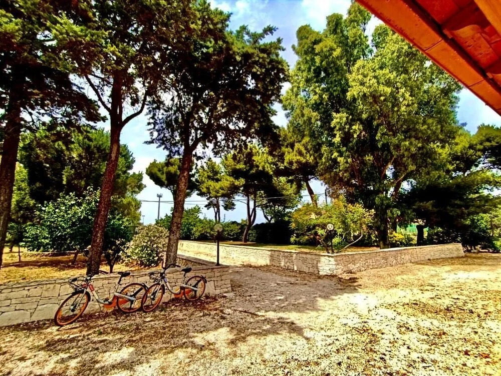 Villa Costanza, Complete and Modern Furnishings, a Green Oasis by the City