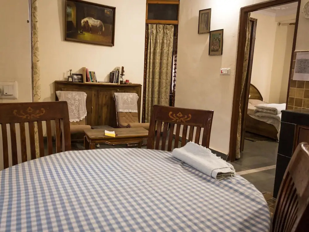 OYO 13385 Home Peaceful 1BHK Dharamshala