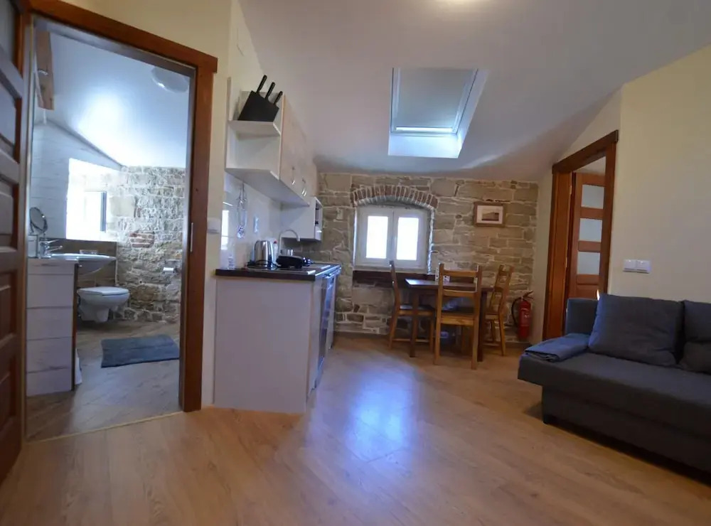 Urban and Upscale Homes Rovinj Old Town
