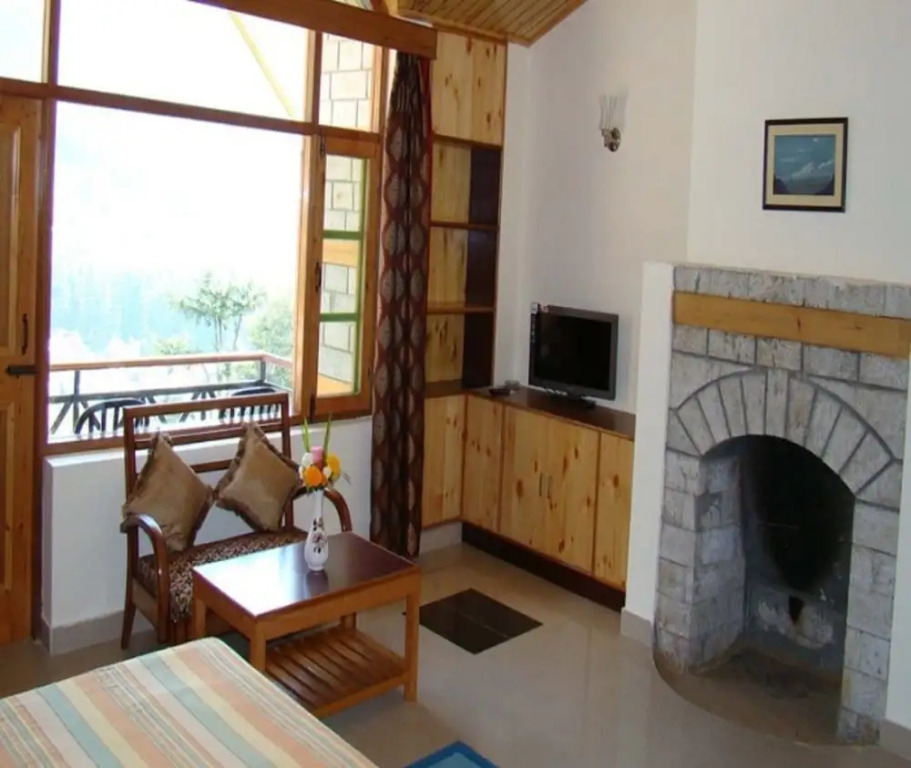 Hotel Mountain Trail Manali