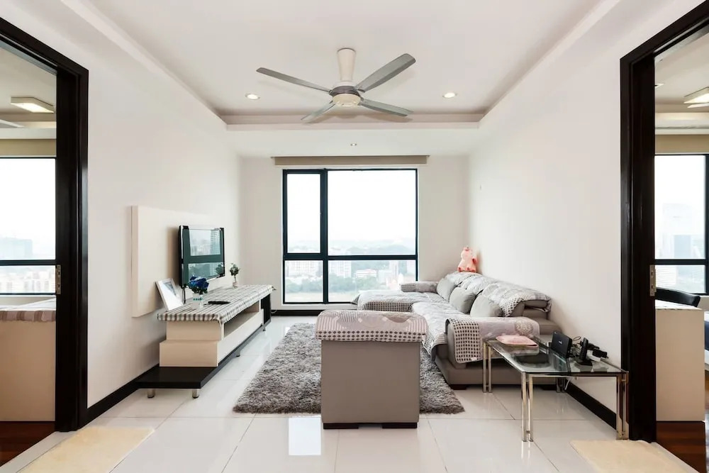 Cosy 2 Bed in Bukit Bintang - 4 Persons!