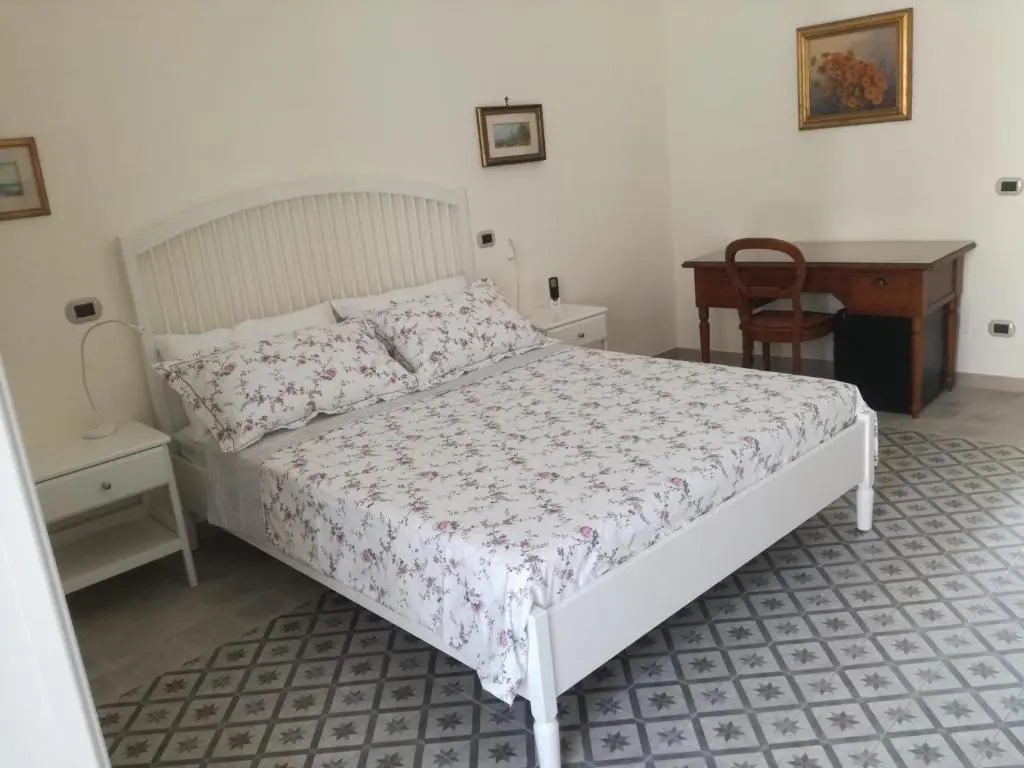 B&B Stella