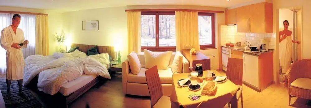 Loftsuite Hotel Saas