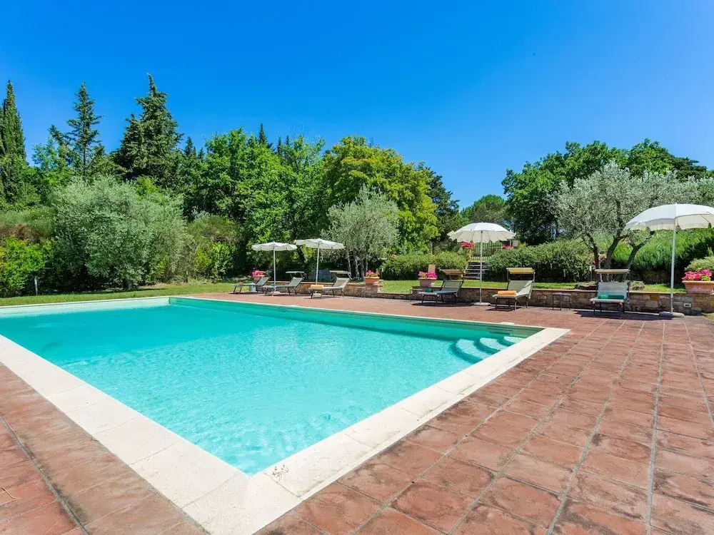 Lovely Villa in Tavarnelle Val di Pesa with Private Swimming Pool