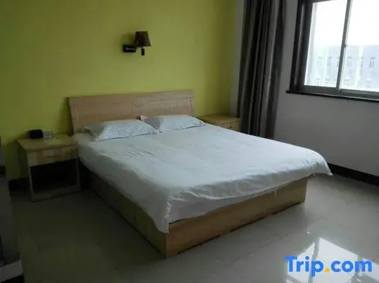Suning Ronghui Business Hotel