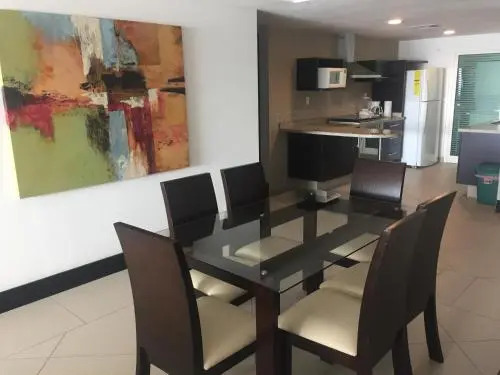 Bay View Grand Marina Condo 1004s