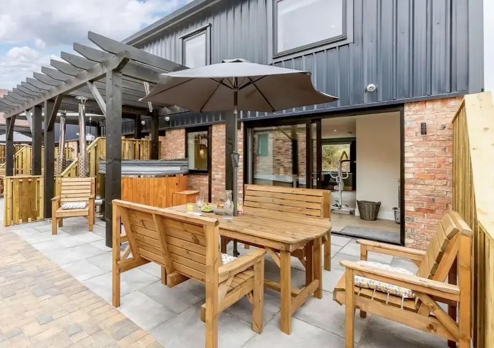 Fully Accessible-disabled Adapted-hot Tub-pets