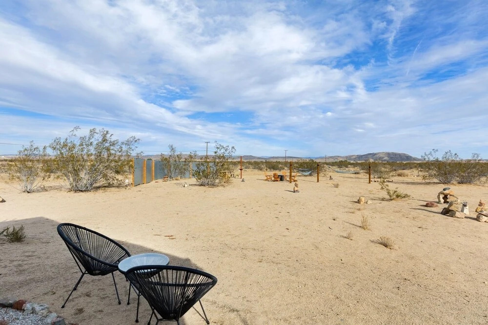Mojave Ranch - Hot Tub, Fire Pit, Dark Skies And Desert Views! 2 Bedroom Home by RedAwning