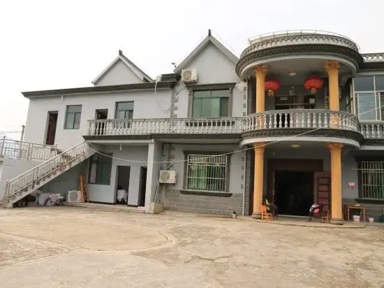 Yuxian Ahua Mountain Villa