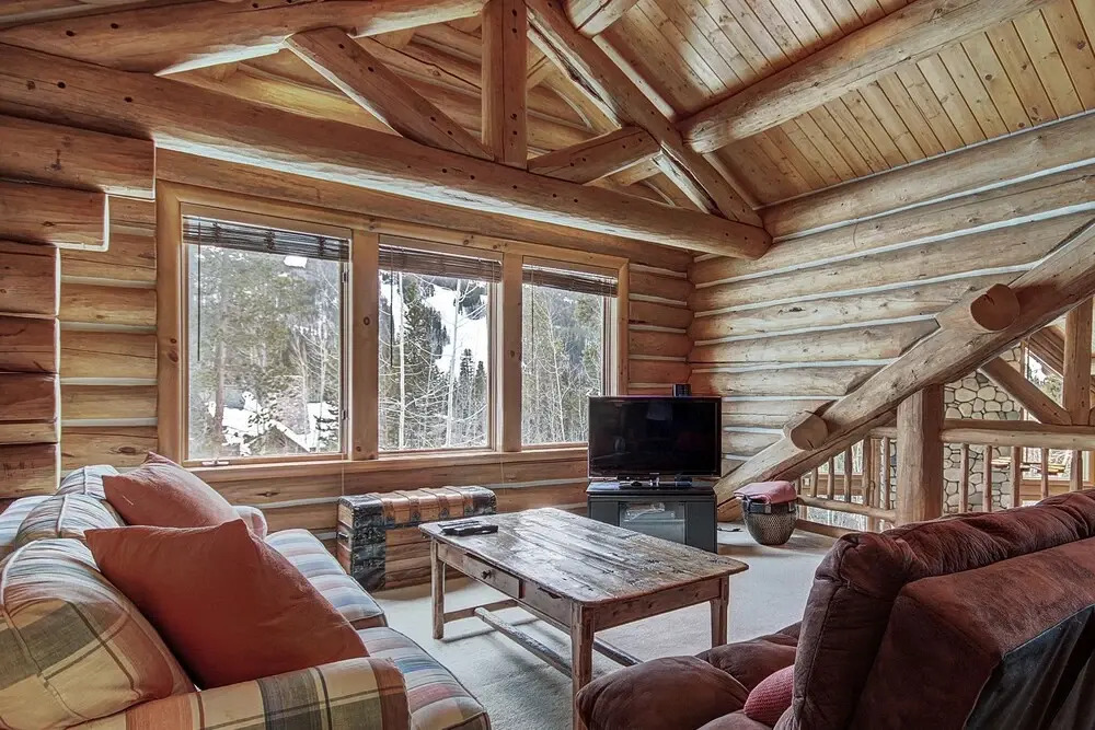 44 Arapahoe Trail 4 Bedroom Cabin