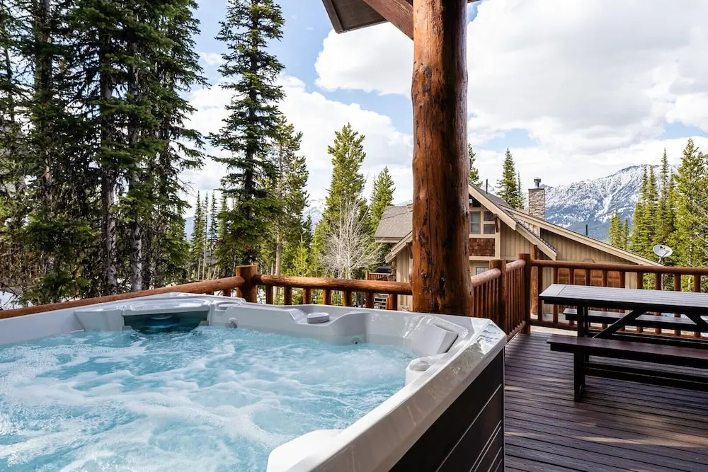 6 Mountain Home Road 4 Bedroom Home by Moonlight Basin Lodging