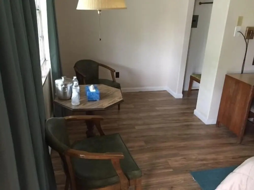 Anchor Motel