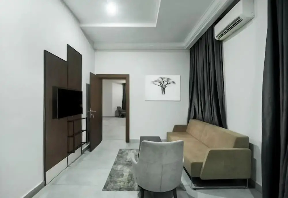 D'Stolz Villa and Hospitality