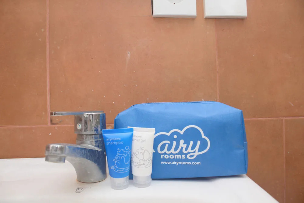 Airy Seminyak Kerobokan Tegal Cupek Gang Karna Bali