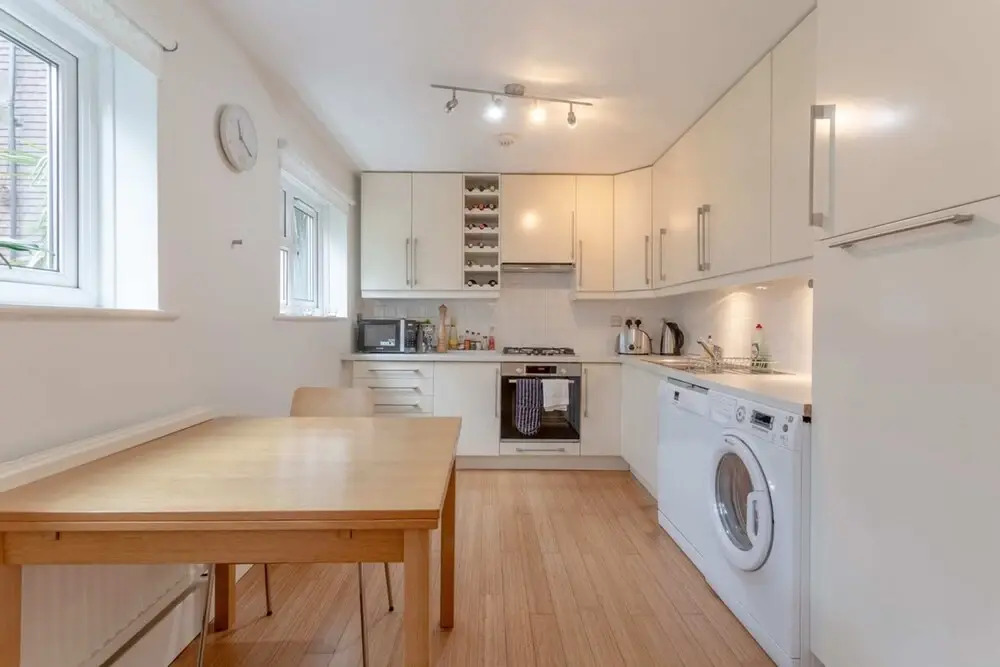 Elephant and Castle 2 Bedroom Apartment