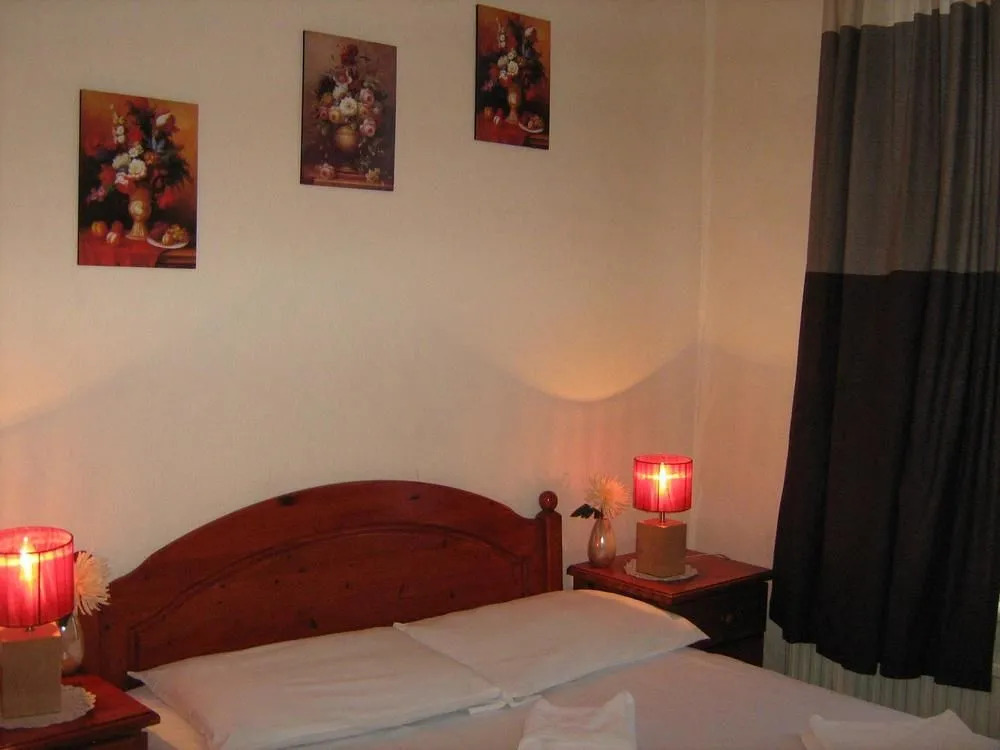 Bridge House Hotel