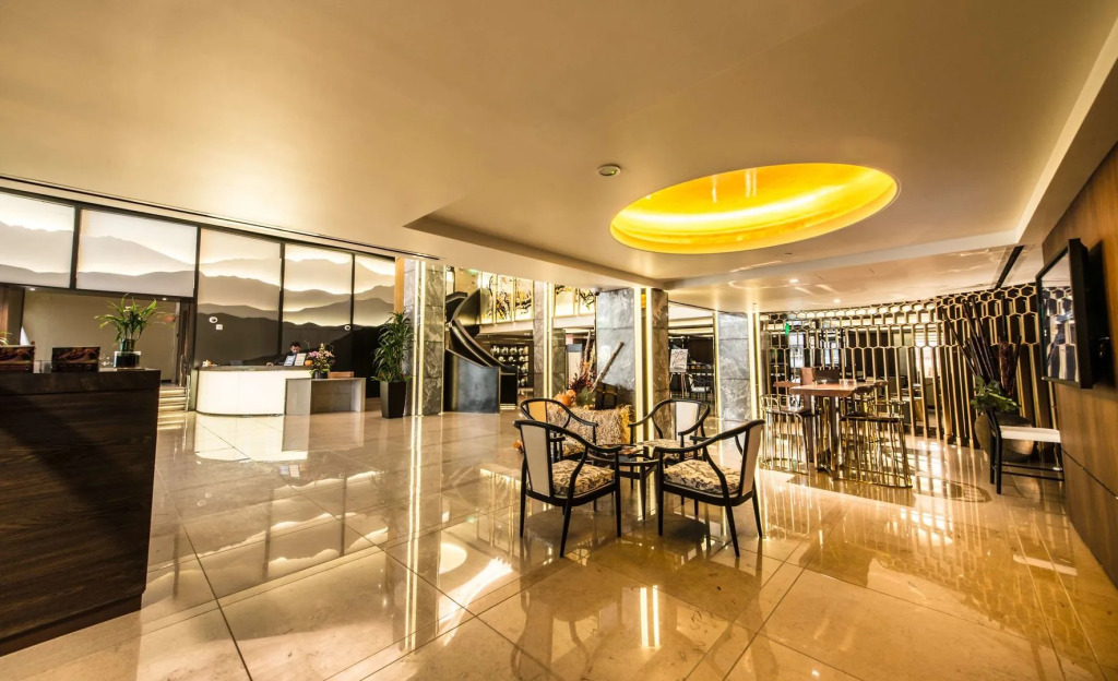 Hotel Fusion, a C-Two Hotel