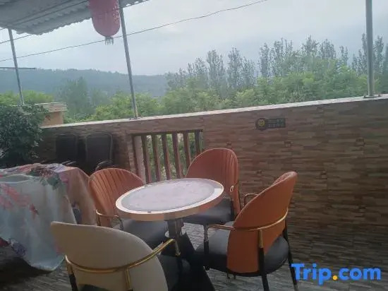 Xichang Qionghai Yue Chinese Inn