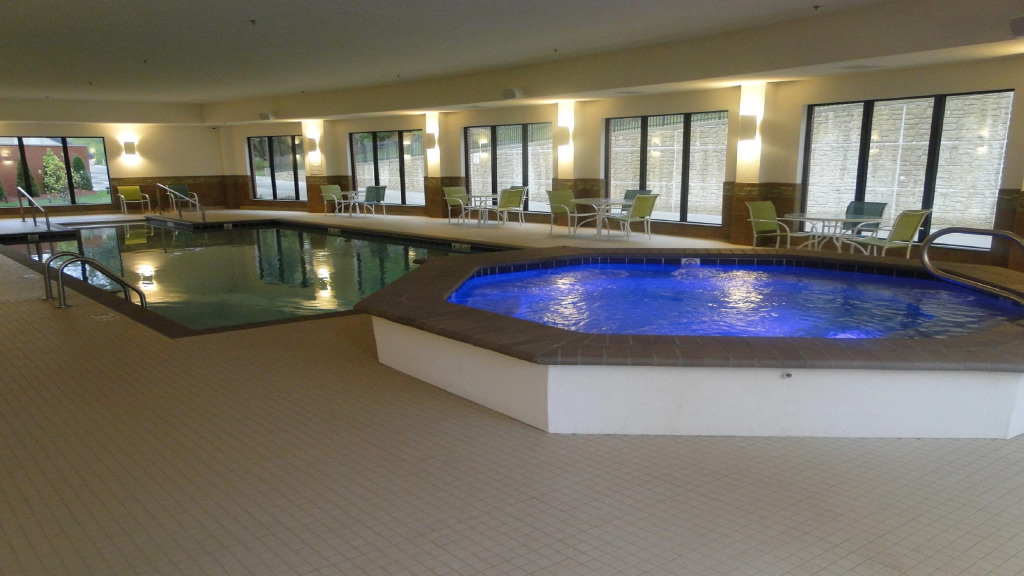 Holiday Inn Express Hotel & Suites Columbia Univ Area-Hwy 63 by IHG