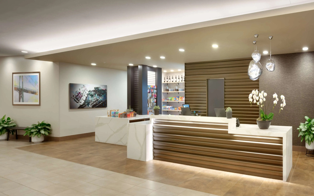 Hyatt House Portland / Downtown