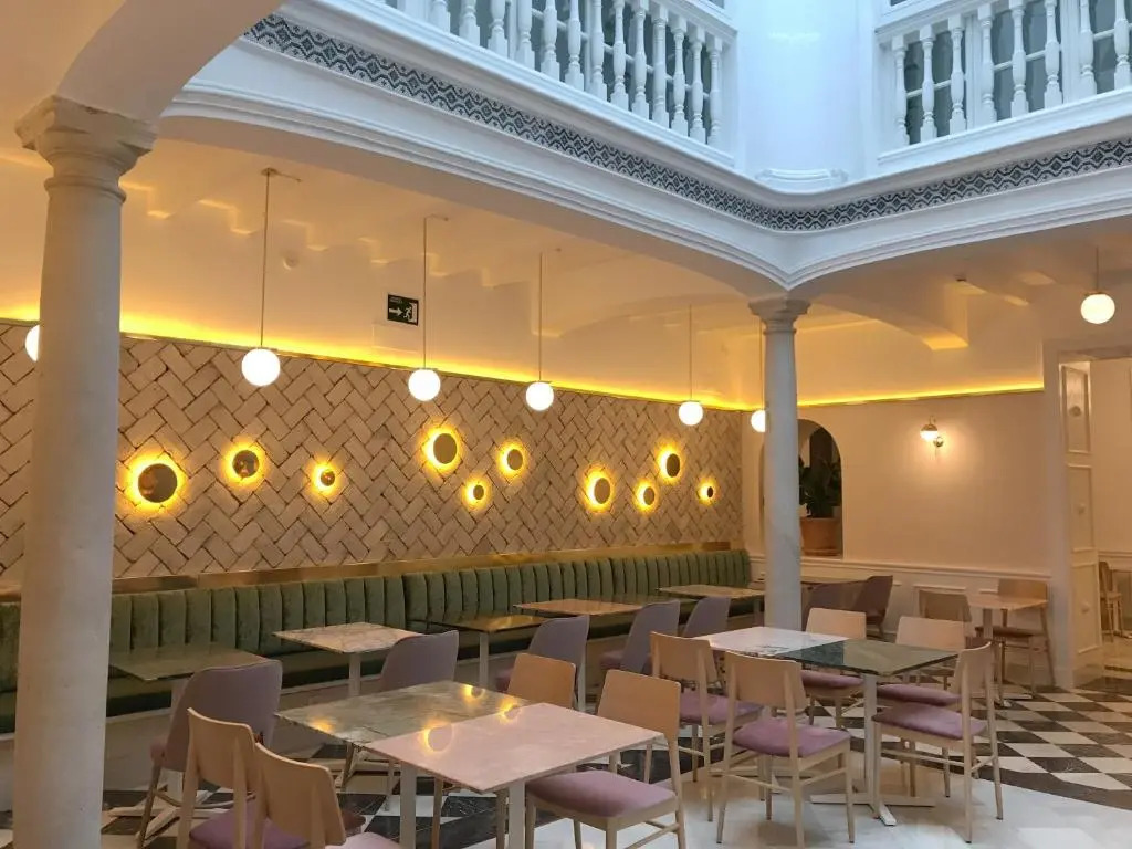 Halo Boutique Hotel