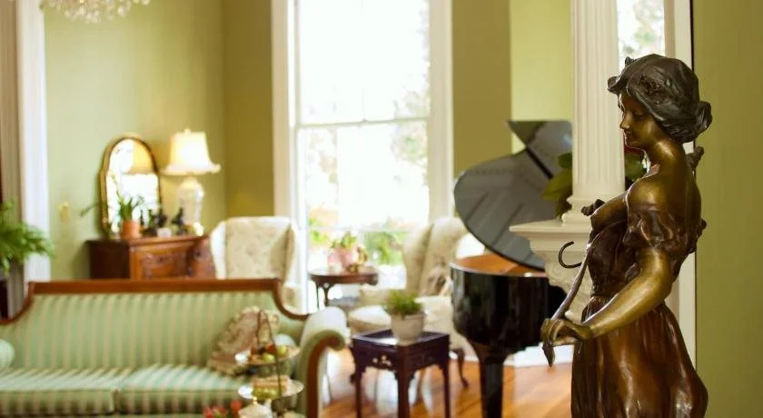 Rosemary Inn Bed & Breakfast