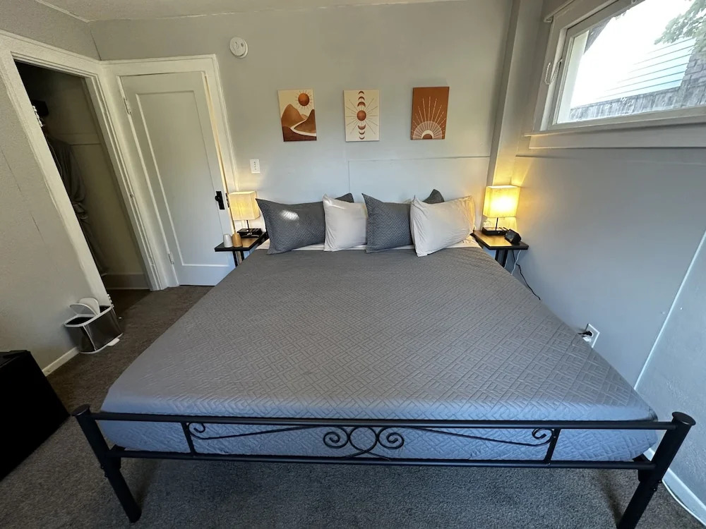Tacoma Homestay
