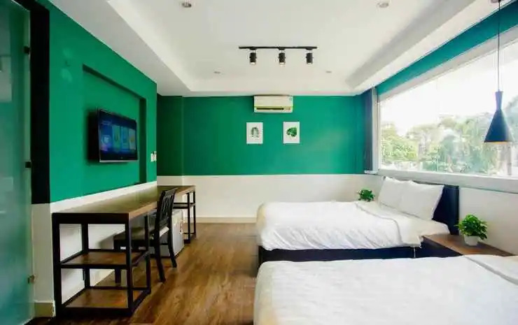 Lá Hotel Bình Tân