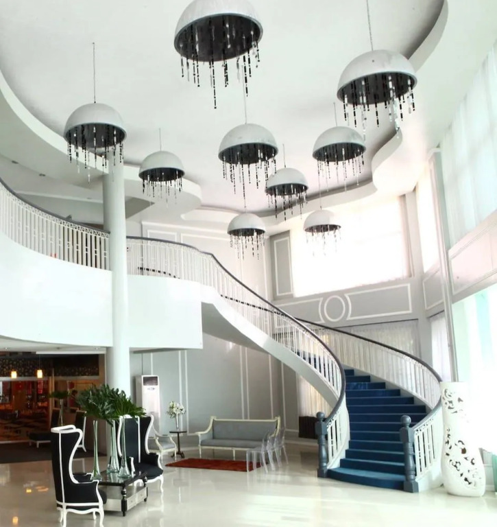 King's Royale Hotel and Resort
