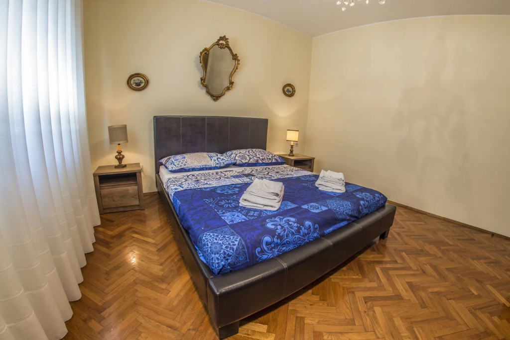 Diego apartments